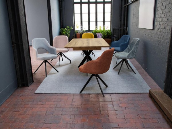 Esstisch Wildeiche 160x90 mit 6 Stühlen Linea Alana - Stoffpolsterung