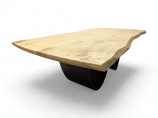 Baumtisch Wildeiche mit Dänisch Oval Kopfseite in 220x110cm