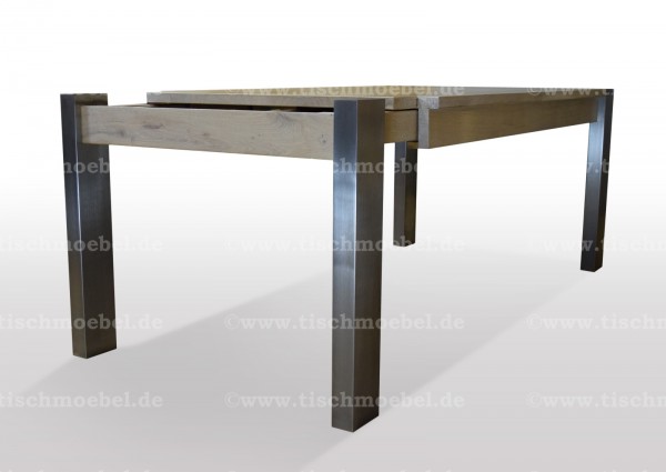 Tisch aus massiver Eiche in weiss gewischt ausziehbar mit edelstahlbeinen min