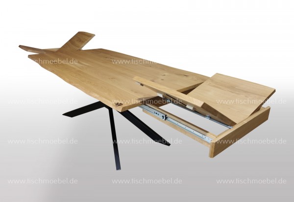 Esszimmertisch mit Baumkante auf Spider Untergestell 130x90cm ausziehbar