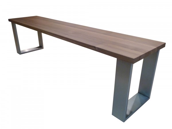 Sitzbank nussbaum auf edelstahl kufe