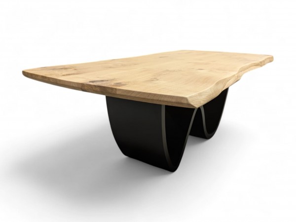 Baumtisch Wildeiche mit Dänisch Oval Kopfseite in 220x110cm