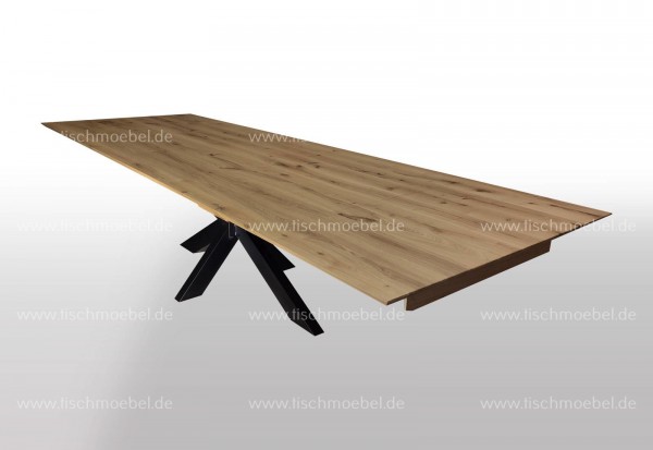 Tisch Wildeiche massiv ausziehbar auf Spider Tischgestell Schwarzstahl 130x90cm