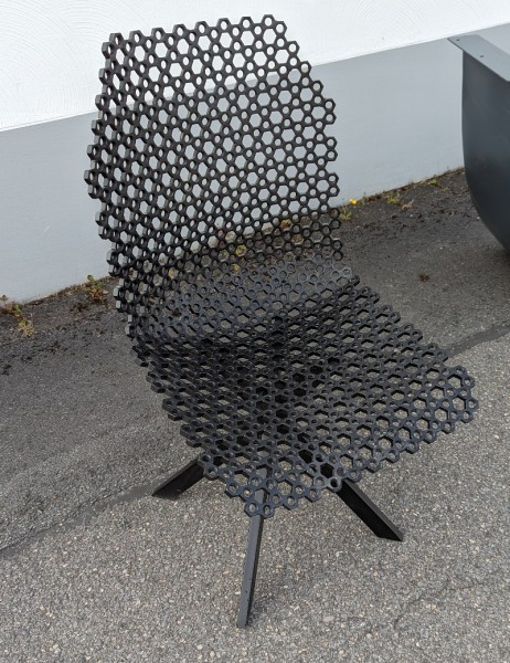 Stuhl M10 massiv Stahl Designerstuhl