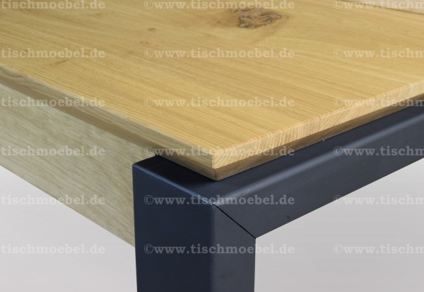 Massivholztisch Wildeiche 200 x 110 cm ausziehbar auf Schwarzstahl Untergestell