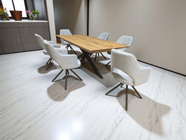 Designer Esstisch Wildeiche ausziehbar - mit sechs Designer Stühlen